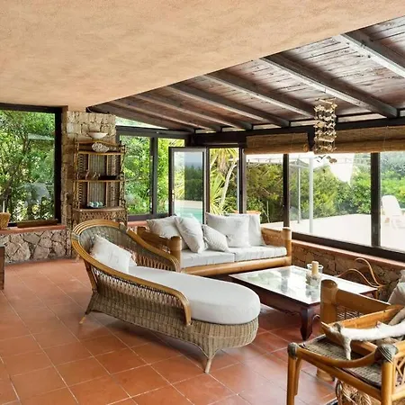 Villa Dina With Pool - Costa Paradiso Exterior photo